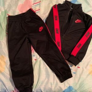 Nike 3T boys jump suit